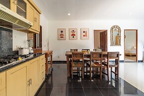 Tropical Villa Matahari