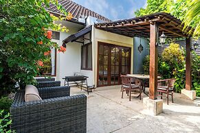 Tropical Villa Matahari