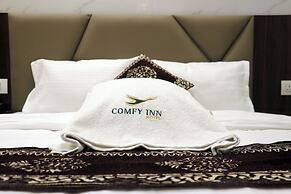 Hotel Comfy Inn