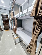 Hotel Comfy Inn