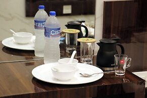 Hotel Comfy Inn