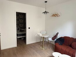 Modern Studio - 2 P - Montreuil