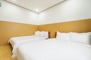 Cherry Bean Hotel