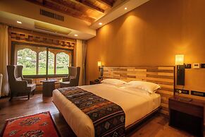 Rustic Roots Resort and Spa