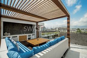 Luxe 5BR Villa, 200m to Brawah Beach Retreat