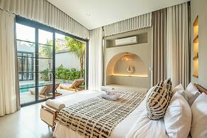 Stylish 5BR Boho Hideaway, 5 Min From Bingin Beach