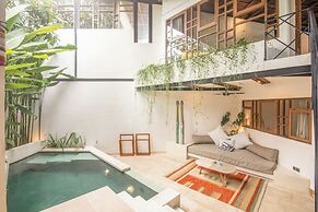 Chic 2-br Villa With Pool, 800m to Canggu Beach