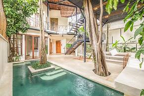 Chic 2-br Villa With Pool, 800m to Canggu Beach