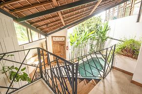 Chic 2-br Villa With Pool, 800m to Canggu Beach