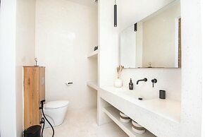 Stylish 2BR Villa, 5min to Bingin's Beach Bliss