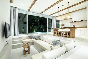 Stylish 2BR Villa, 5min to Bingin's Beach Bliss