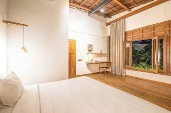 Chic 1-br Villa With Pool, 800m From Echo Beach