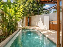 Exquisite 1-br Villa With Pool, 4 Mins to Echo Bea