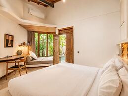 Exquisite 1-br Villa With Pool, 4 Mins to Echo Bea