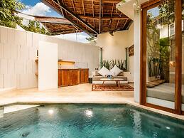 Exquisite 1-br Villa With Pool, 4 Mins to Echo Bea