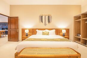 4 Bd Seminyak Scenic Rice Views 4 Mins to Beach
