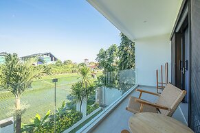4 Bd Seminyak Scenic Rice Views 4 Mins to Beach