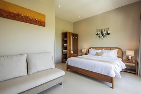 4 Bd Seminyak Scenic Rice Views 4 Mins to Beach