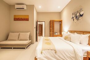 4 Bd Seminyak Scenic Rice Views 4 Mins to Beach