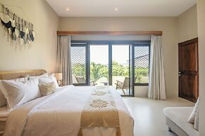 4 Bd Seminyak Scenic Rice Views 4 Mins to Beach