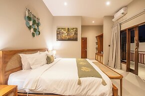 4 Bd Seminyak Scenic Rice Views 4 Mins to Beach