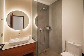 Elegant 5BR Canggu Villa, AC, Water Filter
