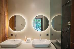 Elegant 5BR Canggu Villa, AC, Water Filter