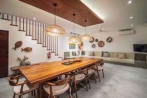 Elegant 5BR Canggu Villa, AC, Water Filter