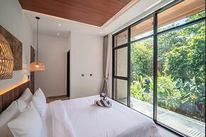 Elegant 5BR Canggu Villa, AC, Water Filter