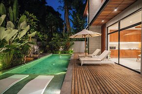 Elegant 5BR Canggu Villa, AC, Water Filter