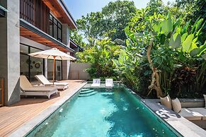Elegant 5BR Canggu Villa, AC, Water Filter
