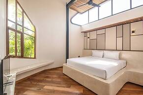 Opulent 1-br Loft With Art Deco Shared Pool