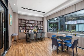 KAJI Hotel