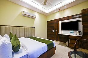 Hotel Geet Deluxe