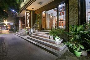 Hotel Geet Deluxe