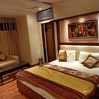 Hotel Geet Deluxe