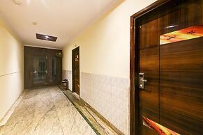 Hotel Geet Deluxe