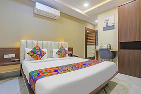 Fabhotel Aura Grande