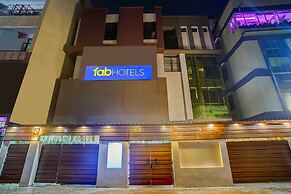 Fabhotel Dream Palace I