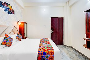 Fabhotel Dream Palace I