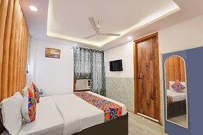 Fabhotel Ak Continental