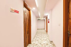 Fabhotel Ak Continental