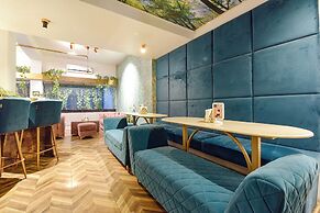 Fabhotel Shikha
