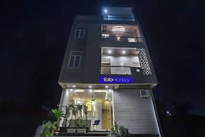 Fabhotel Gurukripa