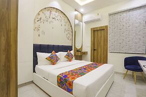 Fabhotel Gurukripa