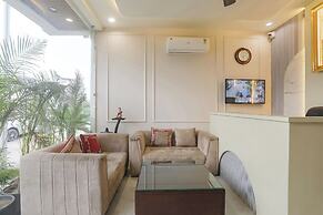Fabhotel Gurukripa