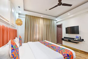 Fabhotel The White Pepper