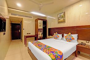 Fabhotel Western Inn