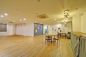 Fabhotel White Ridge Shivam