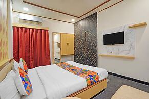 Fabhotel Bridge